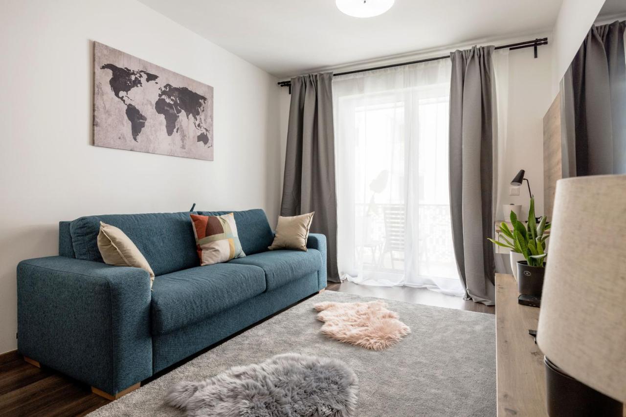 Walnut Tree Apartment Будапеща Екстериор снимка