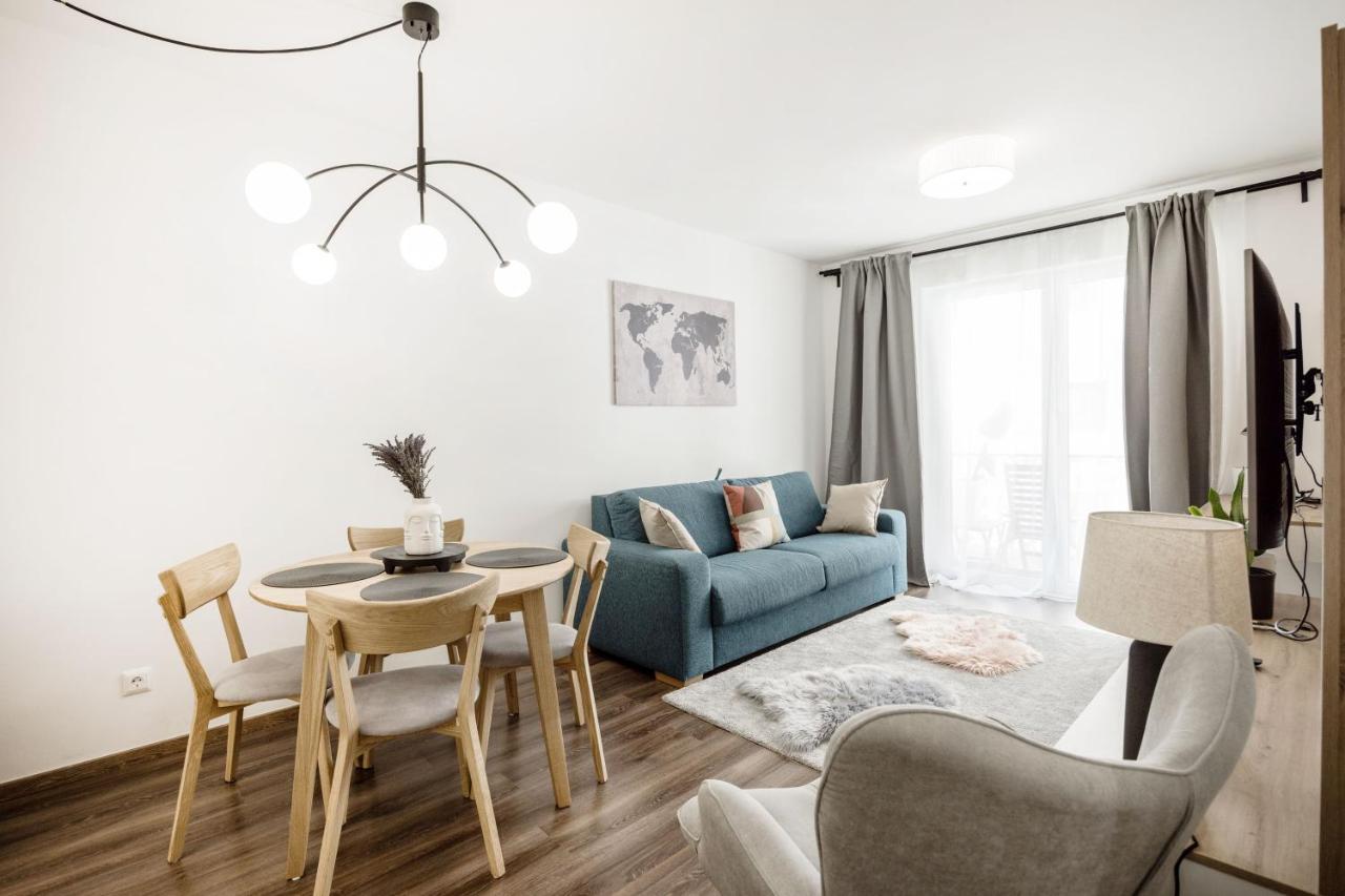 Walnut Tree Apartment Будапеща Екстериор снимка